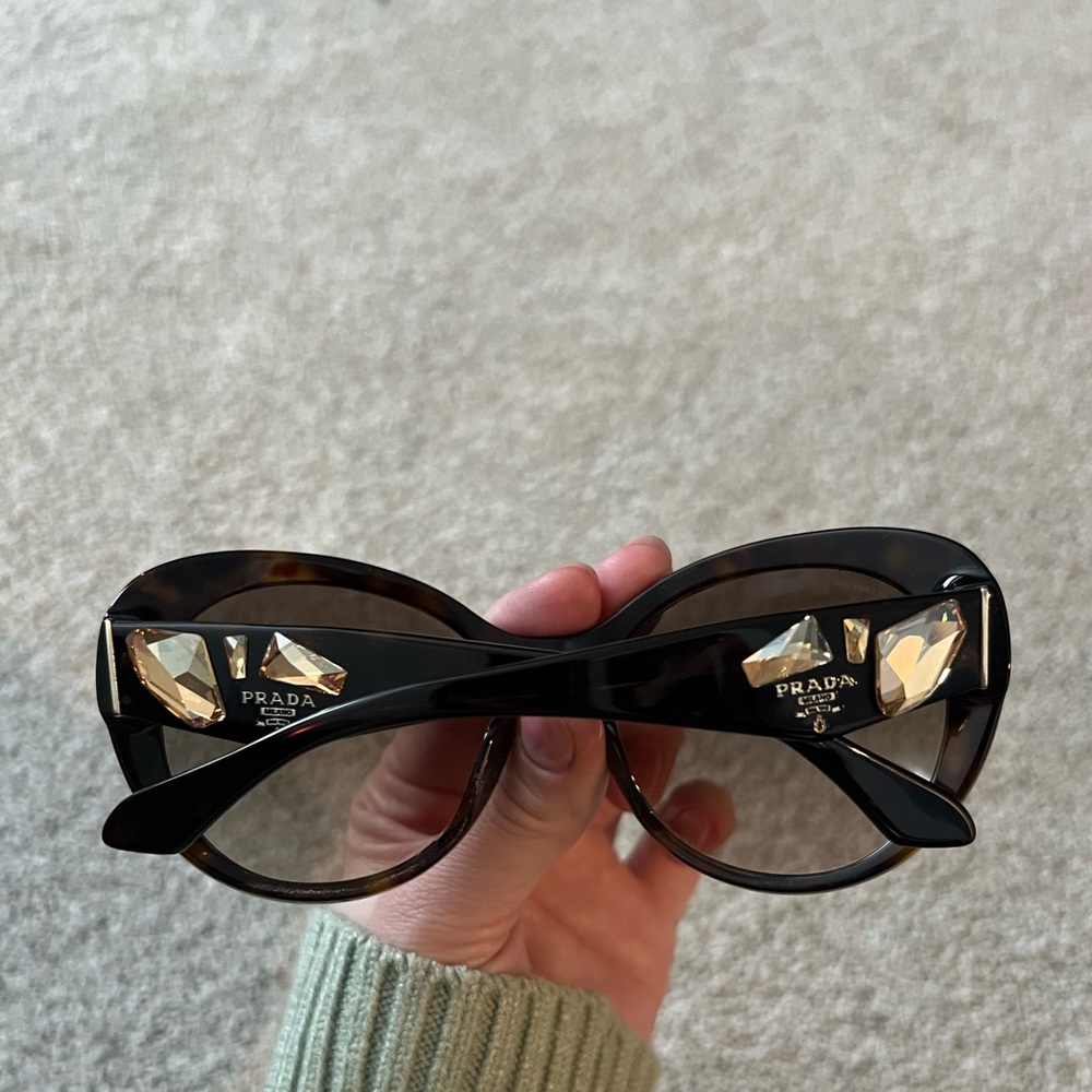 Prada PR26QS Phantos Sunglasses - Picture 3 of 3